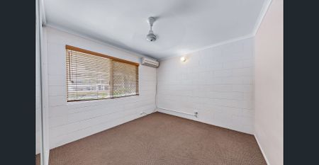 Furnished Island Close Apartment - Photo 3