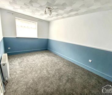 2 bedroom bungalow to rent - Photo 2