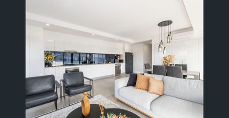 Spacious & Convenient - Photo 4