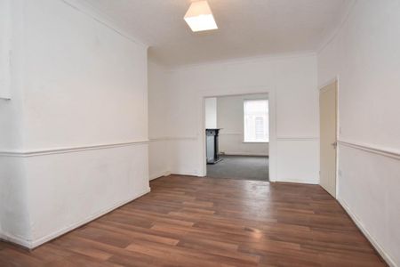 3 bed House - Terraced for Rent - Photo 3