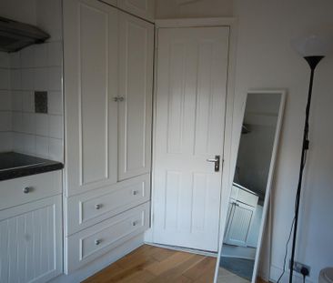 Studio to rent - Photo 5
