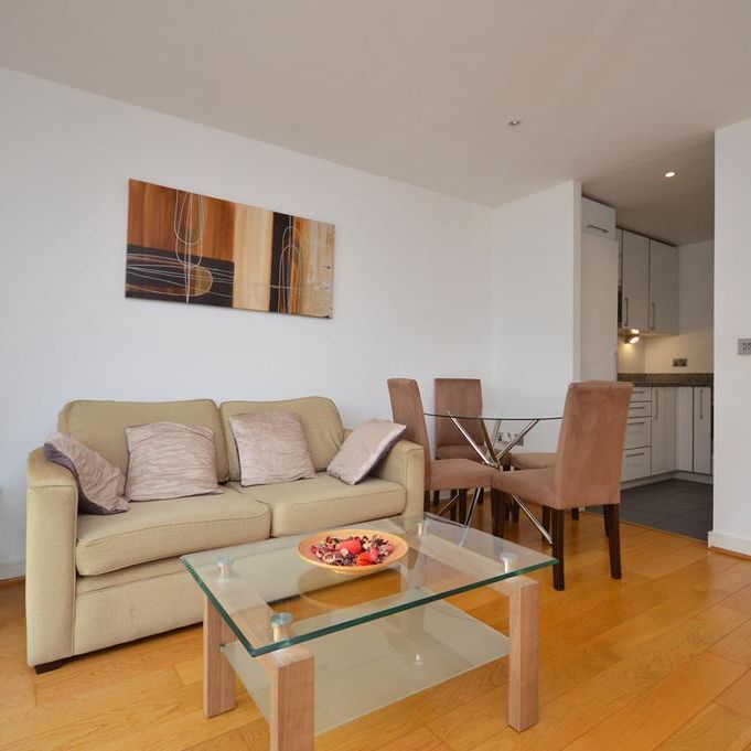 1 bedroom flat to rent - Photo 1