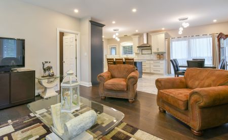 For Lease - 1-56 Florence Street, Huntsville, Ontario - Photo 2