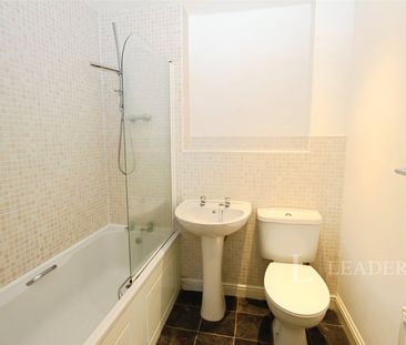 2 bedroom apartment to rent Dragonfly Lane, Cringleford, Norwich, NR4 - Photo 5
