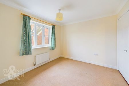 Bullfinch Drive, Harleston - Photo 5