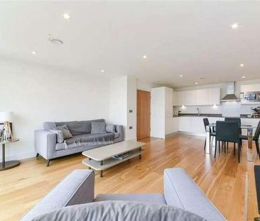 Grove Place, Eltham, London, SE9 - Photo 1