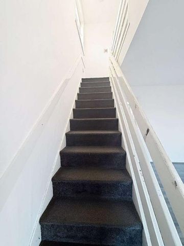 Neath Close, Stoke-on-trent, ST3 - Photo 3