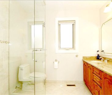 For Lease - 347 Fern Avenue Unit# 2flr Rm, Richmond Hill, Ontario - Photo 5