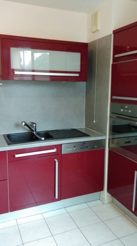 Location Appartement 3 pièces 64m² ST JEAN DE BRAYE 45800 - Photo 5