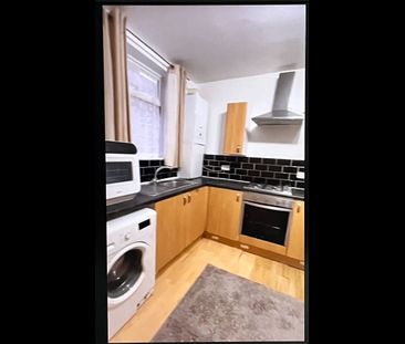2 Bed Flat, Stanley Street, LU1 - Photo 1