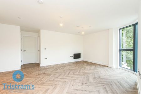 3 bed Apartment for Rent - Photo 2
