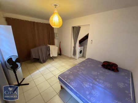 Location Appartement 5 pièces 72m² LA SALINE LES BAINS 97434 - Photo 2