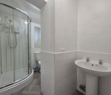 Hickmans Avenue, Cradley Heath, Cradley Heath, B64 - Photo 4