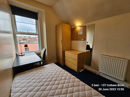 Cotham Brow, Redland - Photo 2
