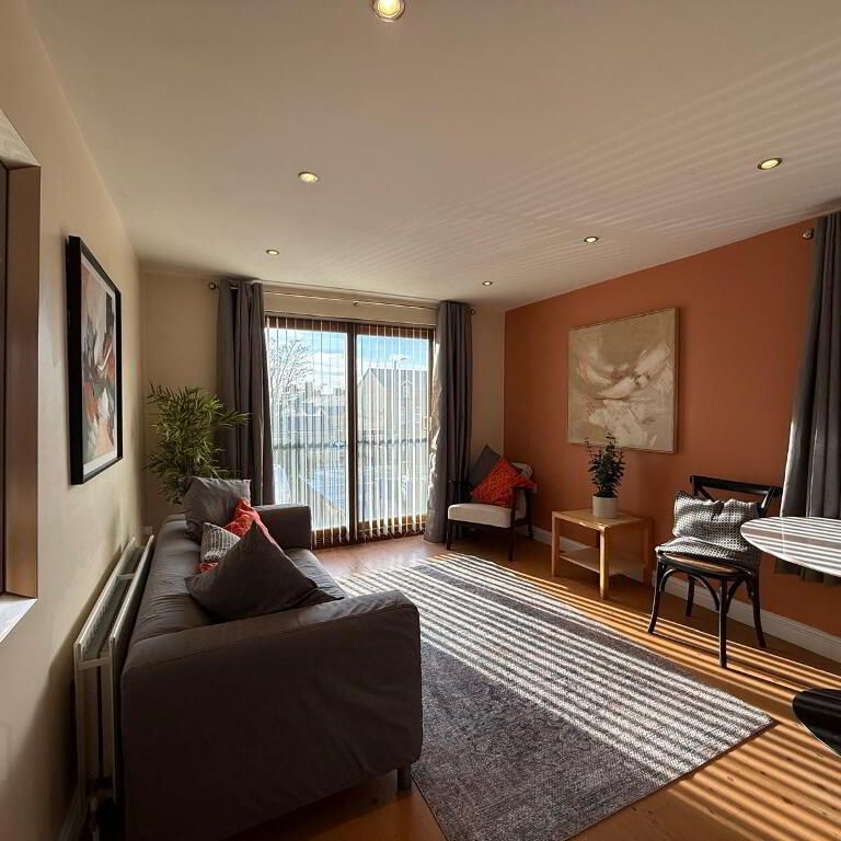 Unit 3, 1 Scotts Mews, Upper Newtownards Road, Belfast, BT4 3JX - Photo 1