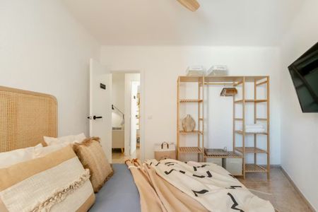 Carrer dels Agudells, Barcelona, Catalonia 08032 - Photo 4