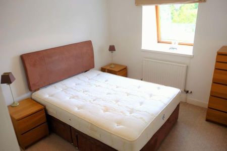 2 Bedroom Flat For Rent - Photo 3