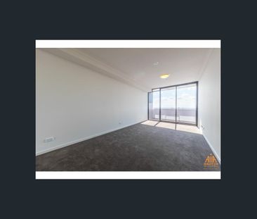 Modern High Level Studio For Lease - Photo 1