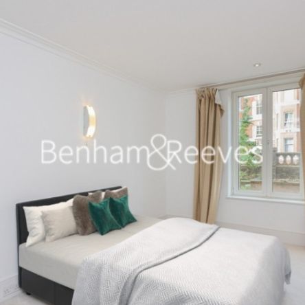 2 Bedroom flat to rent in Coleridge Gardens, King's Chelsea, SW10 - Photo 1