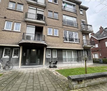 Centraal gelegen gerenoveerd appartement met 2 slaapkamers - Foto 3