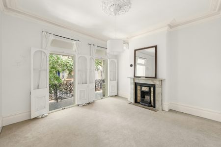 10 Napier Street - Photo 3