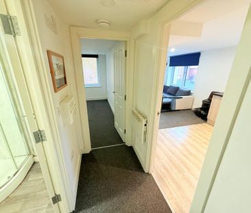 Newton Road, Yeovil, Somerset - Photo 4