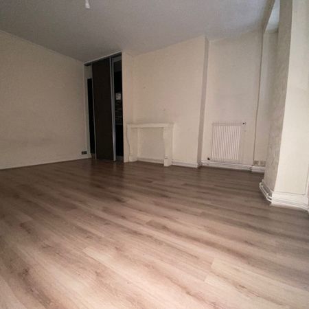 Location Appartement 1 pièce 40m² BESANCON 25000 - Photo 4