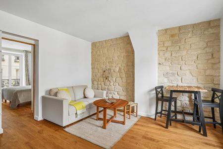 Location Appartement 2 pièces Meublé 31m² PARIS 7ème - Photo 2