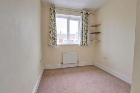 St. Leonards Road, Beverley, HU17 - Photo 4