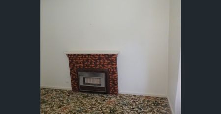 Central location - Photo 4