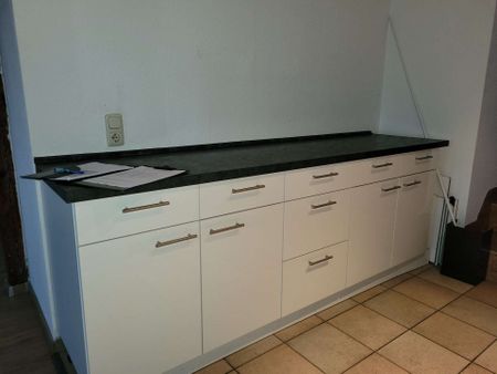 Exklusive Dachgeschosswohnung mit Dachterrasse zu vermieten! - Photo 5