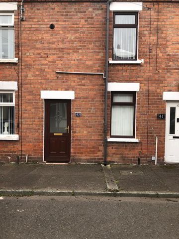 43 Glenvarlock Street, Belfast, BT5 5GS - Photo 3