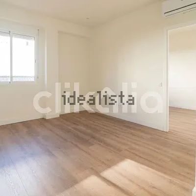 Alquiler de piso en Calle del Mestre Bellver - Photo 1