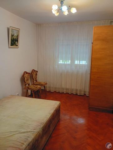Apartament 2 camere decomandat Iasi-Alexandru cel Bun, la bulevard - Fotografie 3