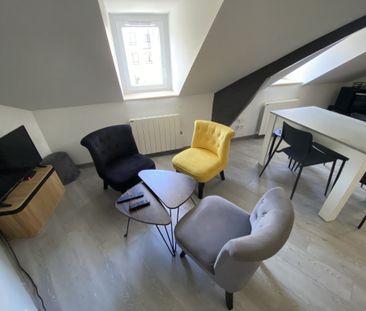Location Appartement 2 pièces 30m² RODEZ 12000 - Photo 2