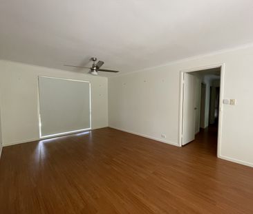 9 Tanunda Drive, Helensvale - Photo 4