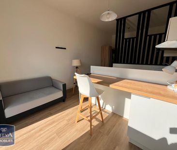 Location Appartement 1 pièce 25m² CHANGE 53810 - Photo 1