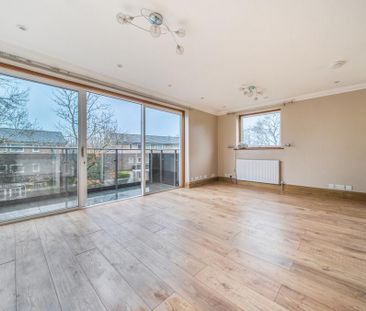 3 bedroom maisonette to rent - Photo 3