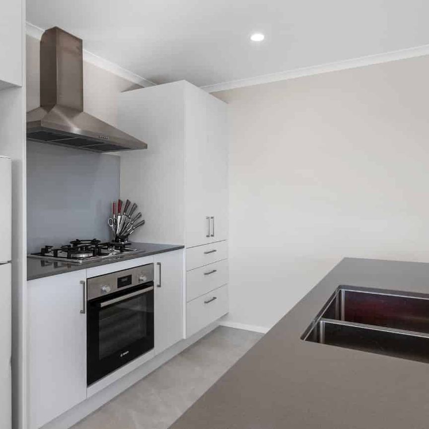 Perfect Retreat! - Photo 1