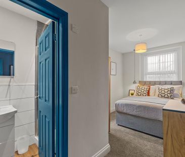 1 bedroom in a house share to rent - Photo 3