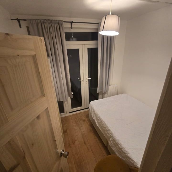 Room in a Shared Flat, Tildesley Road, SW15 - Photo 1
