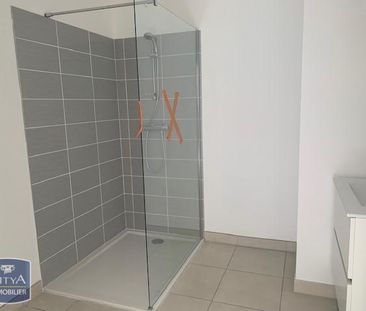 Location Appartement 2 pièces 47m² MIRAMAS 13140 - Photo 4