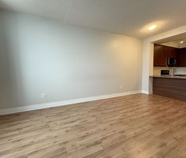 For Lease - 2396 Major MacKenzie Drive Unit# 310, Vaughan, Ontario - Photo 1