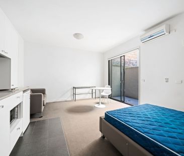 Unit 2/130 Nicholson Street, - Photo 3