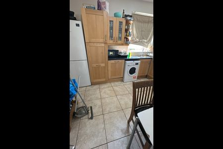 Room in a Shared Flat, Melrose Avenue, NW2 - Photo 5