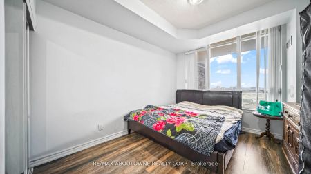 388 Prince of Wales Drive #1609 - Photo 5