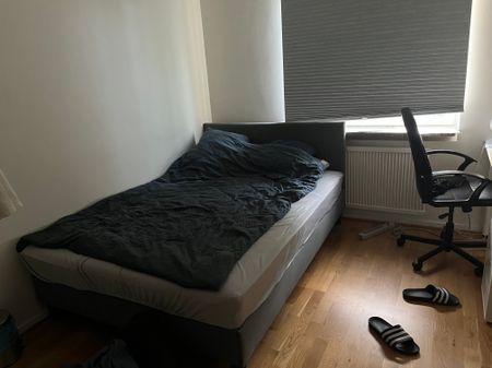 Hannebergsgatan, Solna - Photo 2