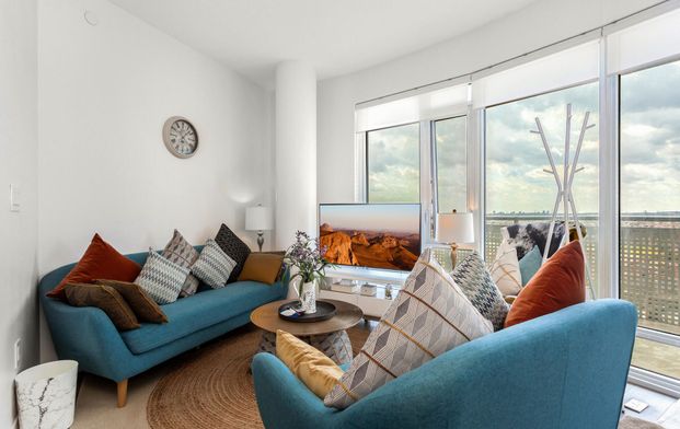 For Lease - 2520 Eglinton Avenue Unit# 1218, Mississauga, Ontario - Photo 1