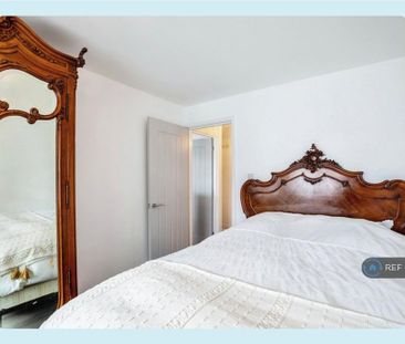 2 bedroom maisonette to rent - Photo 5