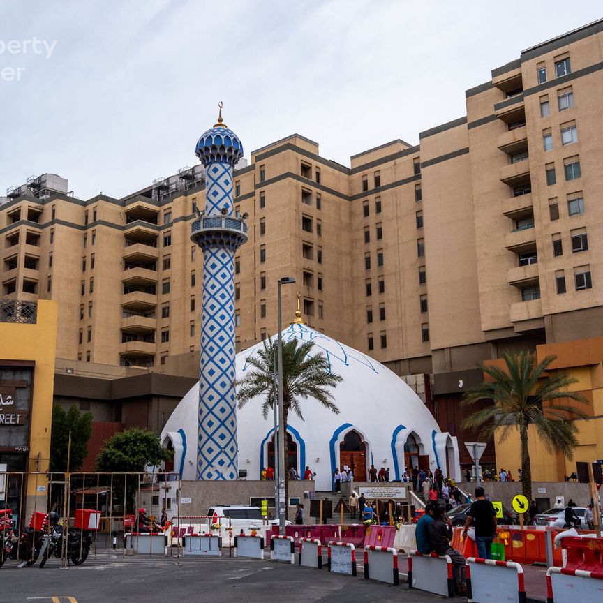 Family 1 Bedroom-Parking-Behind DNATA-Port Saeed - Photo 1